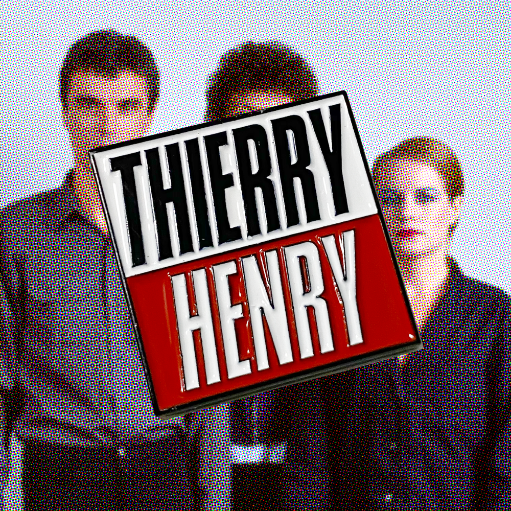 TALKING HENRY PIN BADGE